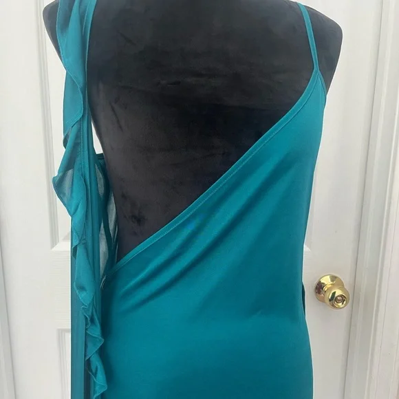 Women’s H&M size M turquoise faux wrap blouse with‎ ruffle. 100% polyester. NWOT - Picture 4 of 5